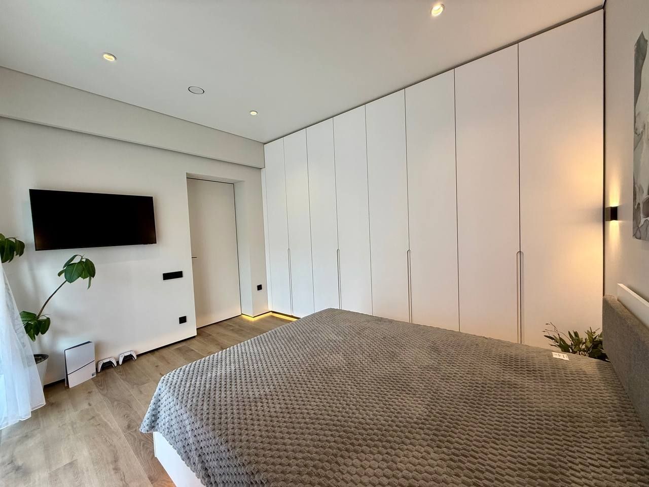 Продам 2/2/16 50м2 в ЖК Кислород, ор-р: ТЦ Next