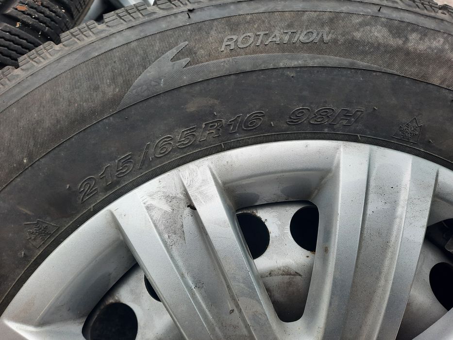 Cauciucuri  de Iarnă pe R15 si R16