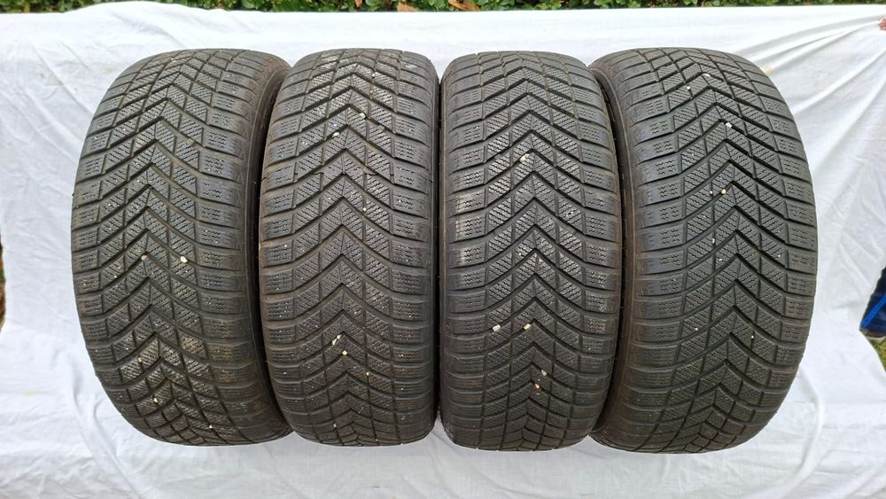Cauciucuri 225 55 17