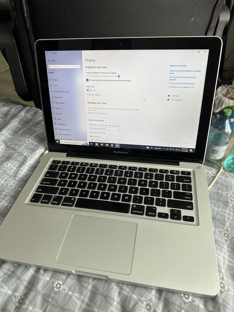 Laptop MacBook Pro 13 inch / stare tehnica 10/10