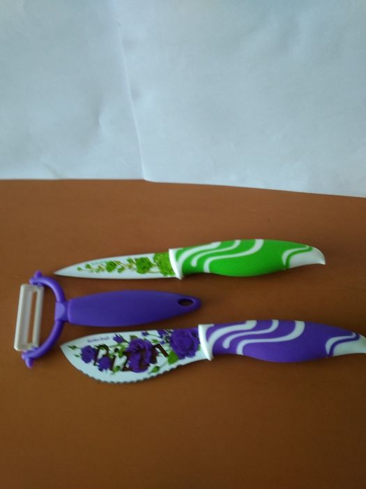 Ножи, кухонные... сувенирные...