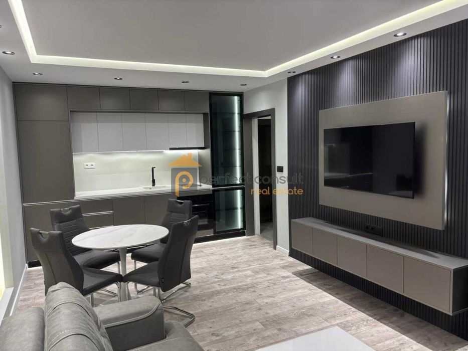 Продава се Тристаен апартамент в Пловдив, Тракия - 68 кв.м за 2280 €/кв.м - Снимка #1