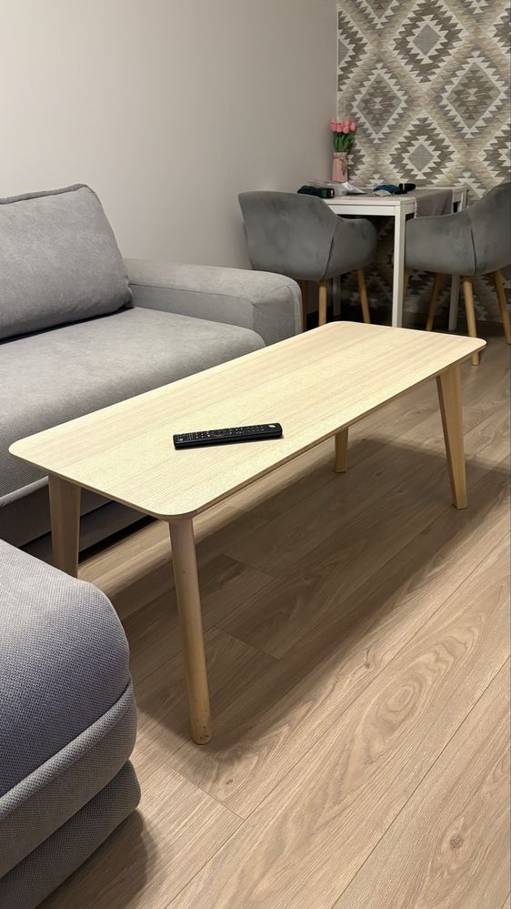 Продава Холна маса от  Ikea