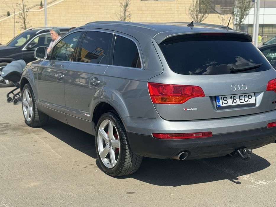 Audi Q7 - 3.0 d - 2007-7 locuri - proprietar -stare foarte buna