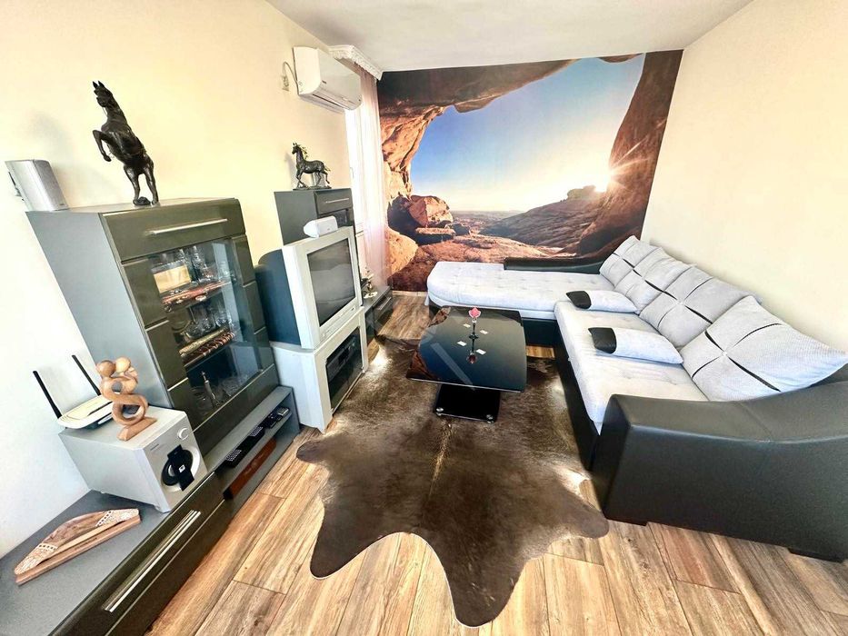 Продава се Тристаен апартамент в Бургас, Славейков - 65 кв.м за 1539 €/кв.м - Снимка #7
