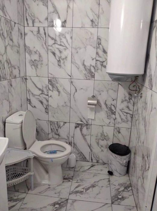 Дава се под наем Двустаен апартамент в Бургас, Долно Езерово - 65 кв.м за 280.5 € - Снимка #2