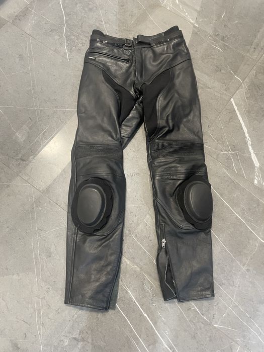 Pantaloni moto din piele cu slidere marimea S 48
