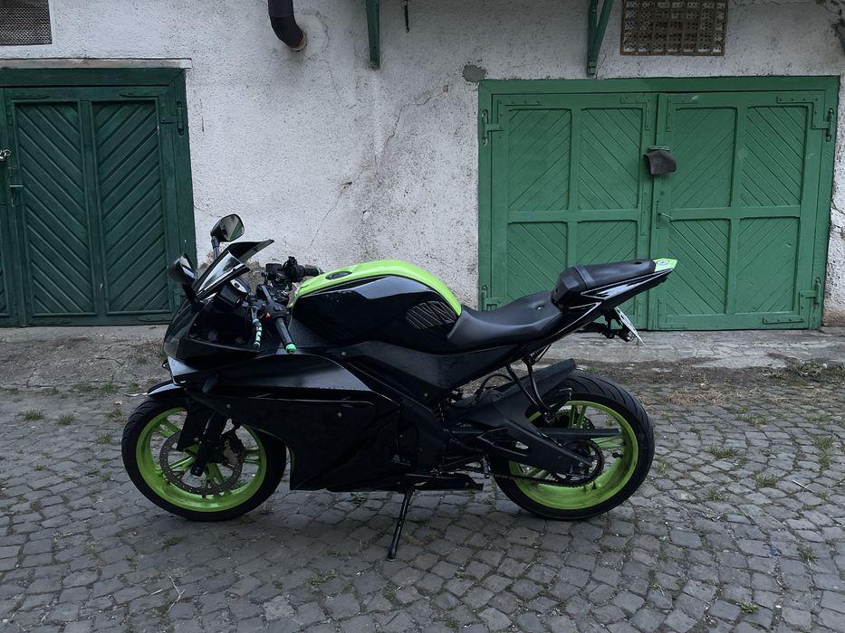 Yamaha YZF R-125