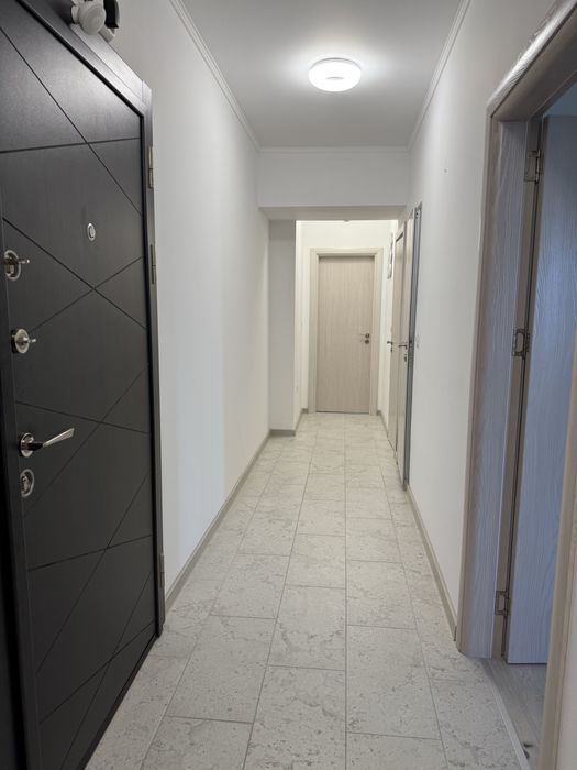 Продава се Тристаен апартамент в Варна, Бриз - 100 кв.м за 15 €/кв.м - Снимка #9