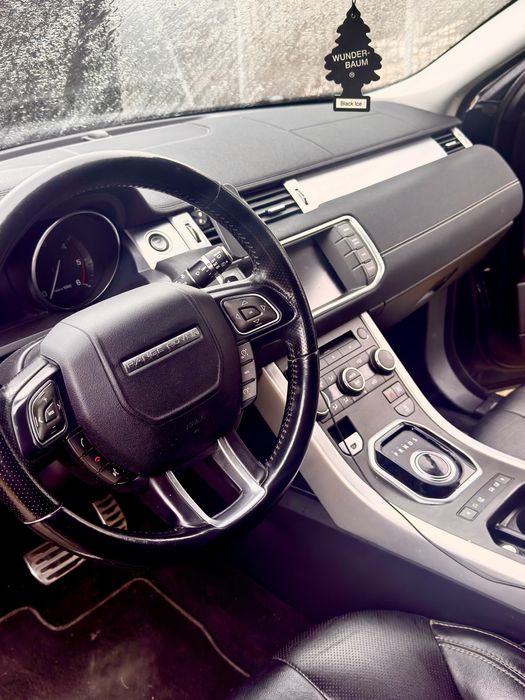 Range Rover Evoque DYNAMIC an 2015 propietar