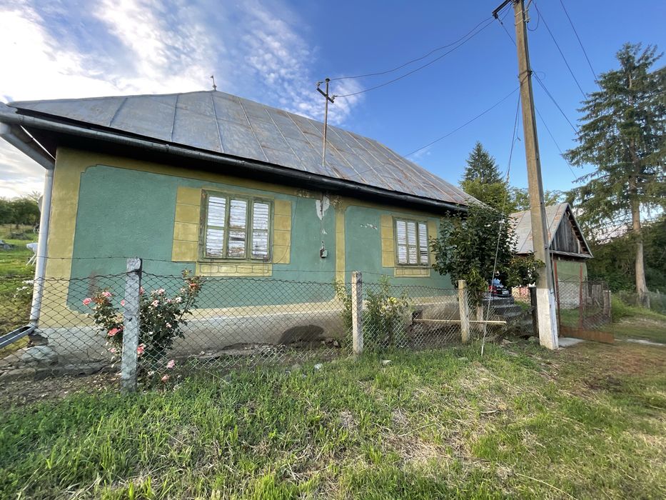Casa de vanzare, 7-70 ari teren- 15 km de Bistrita
