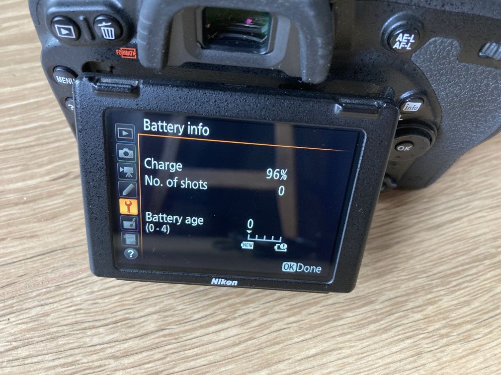 Aparat foto full-frame Nikon D750 ca nou