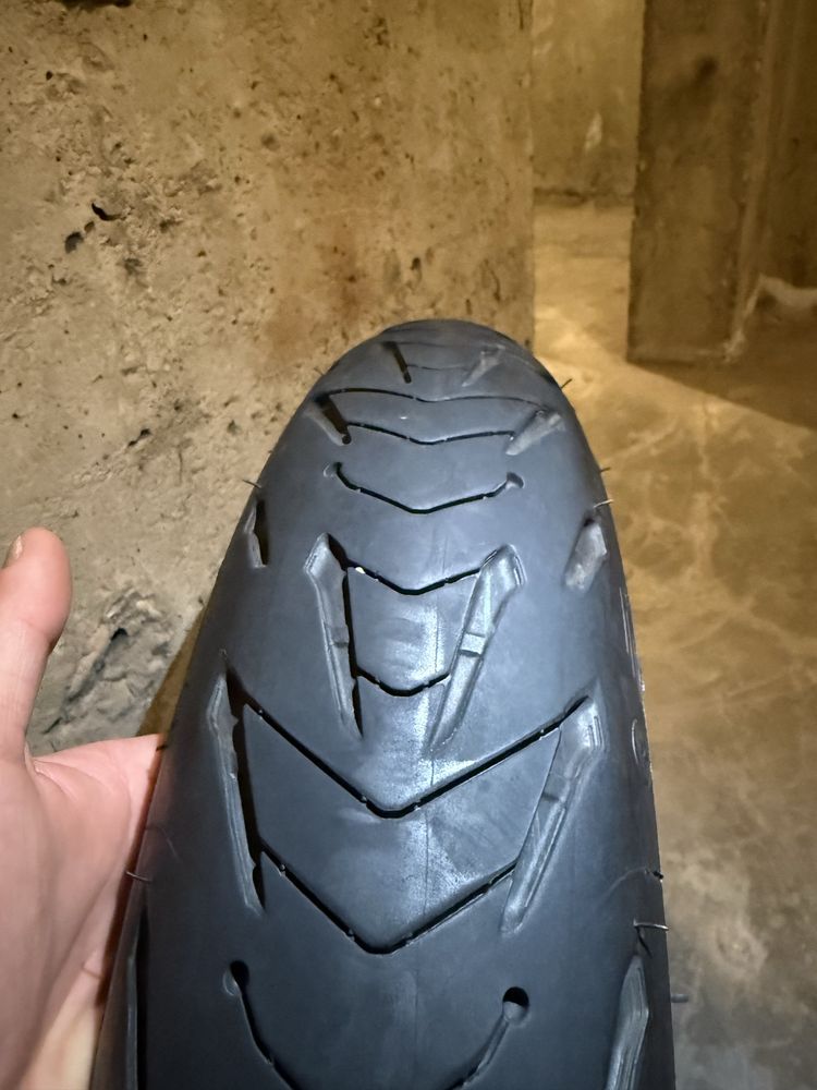 Предна гума за мотор Michelin Road 5  120/70/17