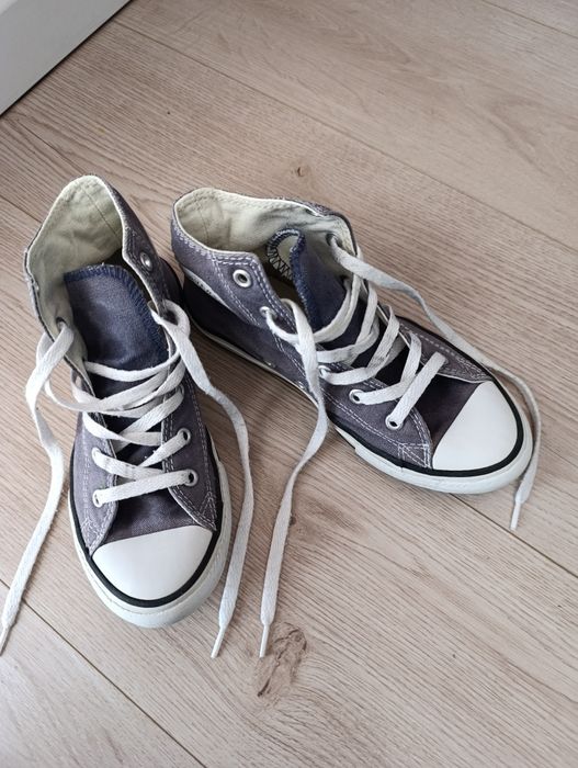 Tenesi Converse, 31
