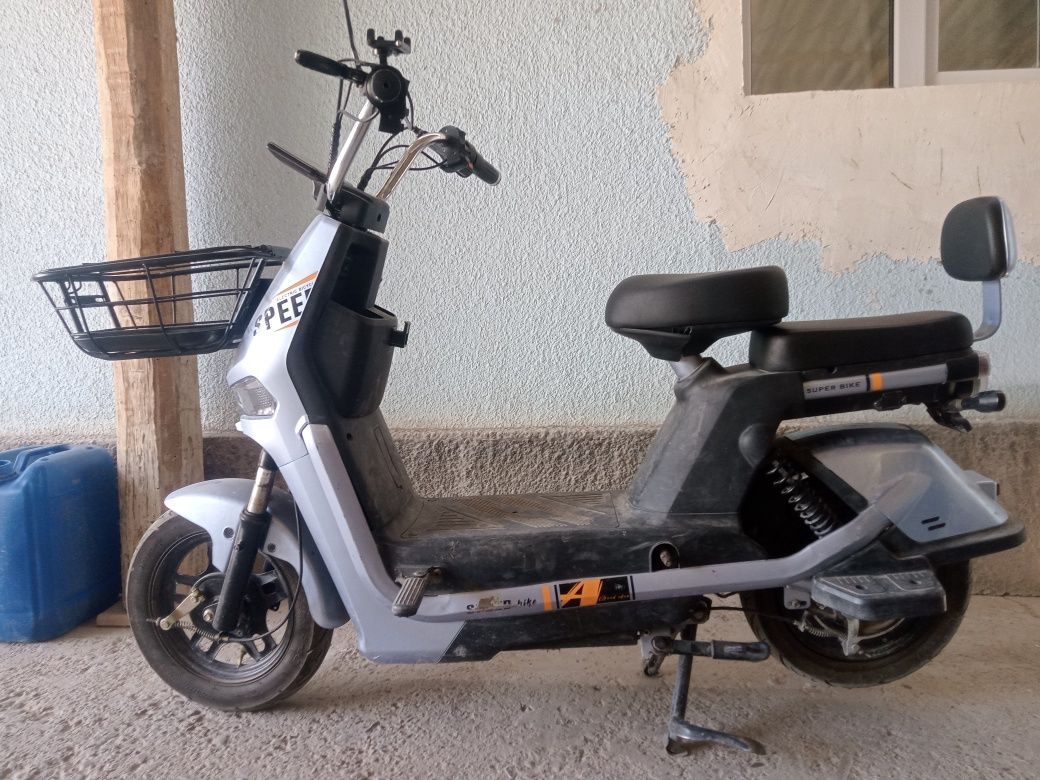 Skuter 5 akumlyatorligi