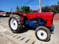 Vând tractor u 445