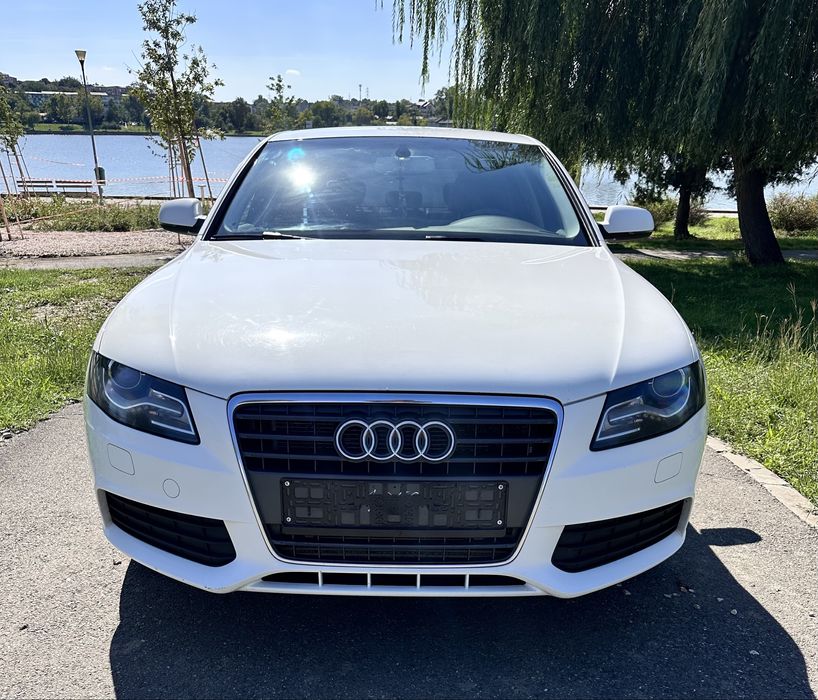 Vand Audi A4 B8 automat Înmatriculată