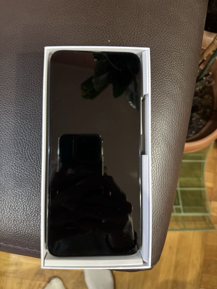 Телефон XIAOMI Redmi 13