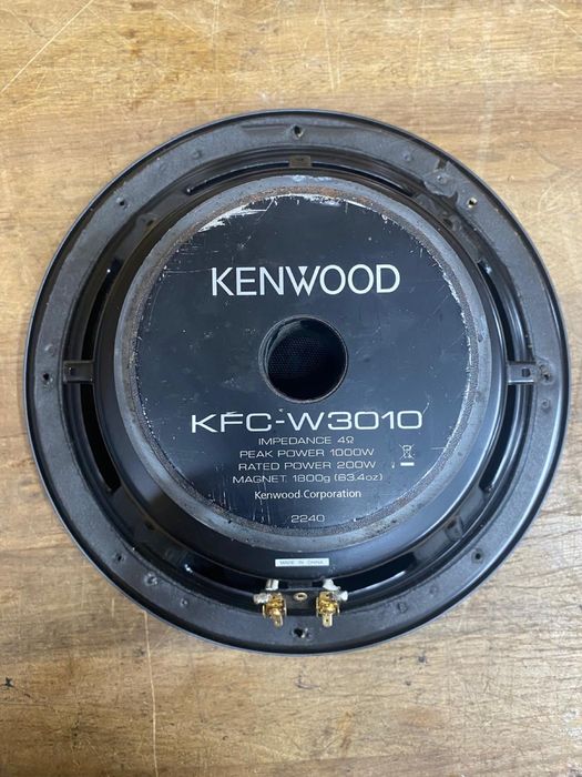 Sistem audio auto Kenwood