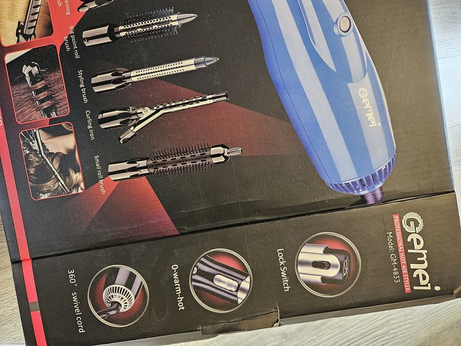 Perie electrica cu aer cald