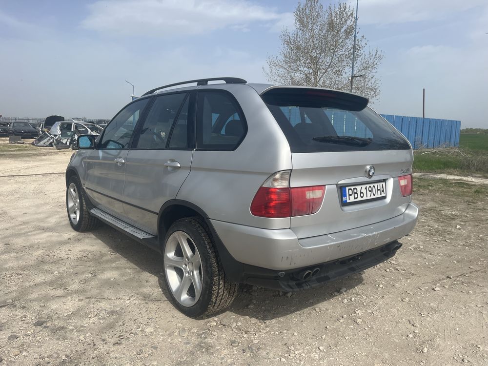 BMW X5 4.4 286кс