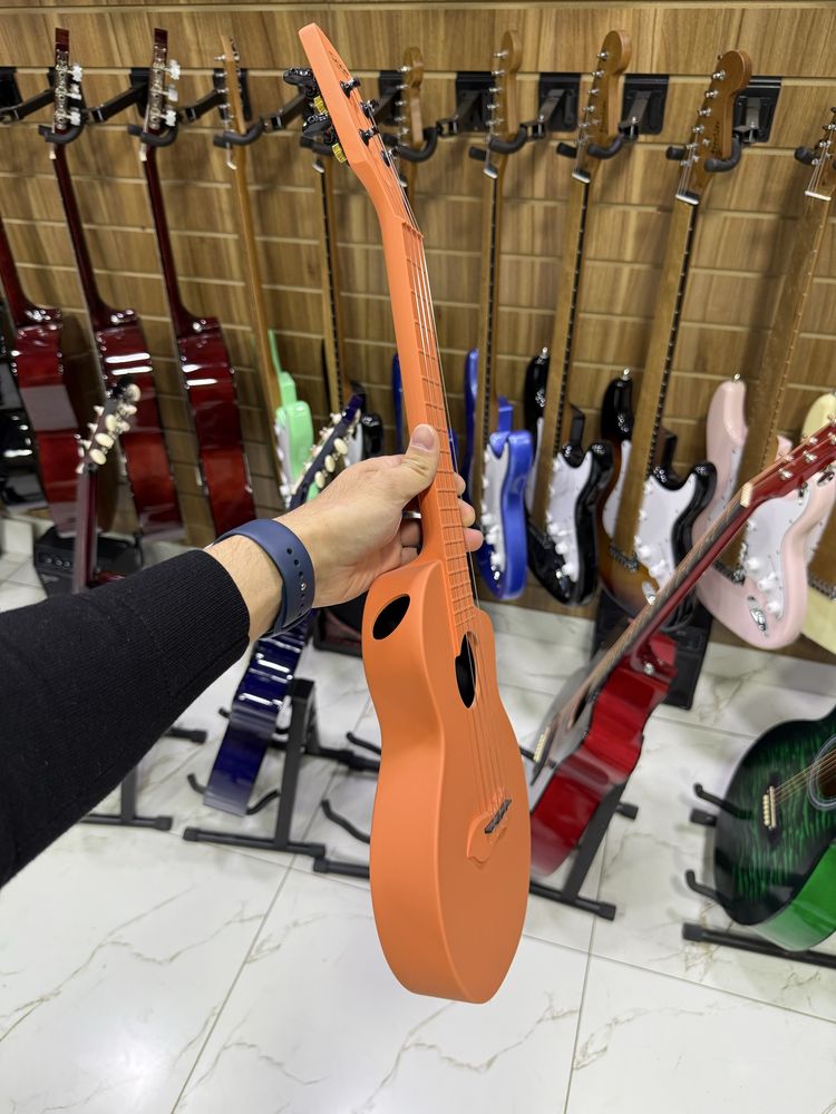 Ukulele sifatlisi