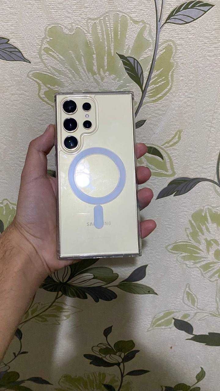 Samsung s 24 karesk