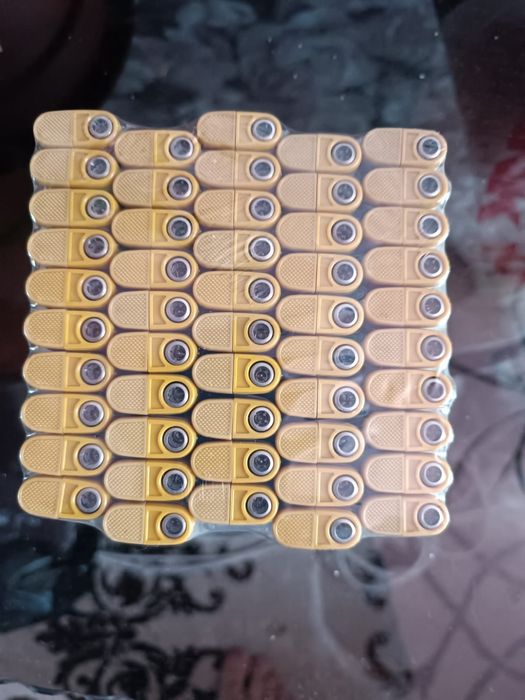 Продам зажигалки