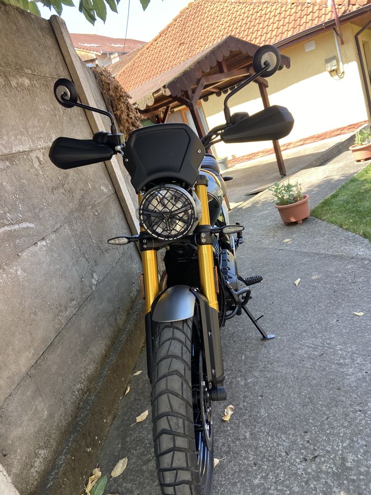 Vând Triumph Scrambler 400x