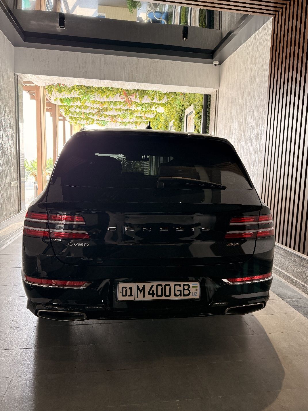 Genesis GV80 3.5 twin turbo sotiladi.
