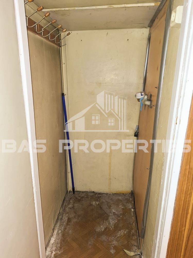 Продава се Тристаен апартамент в София, Надежда 1 - 88 кв.м за 2200 €/кв.м - Снимка #12