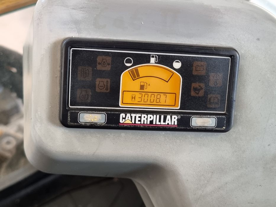 Miniexcavator CAT 301.8C (14800 e + TVA)
