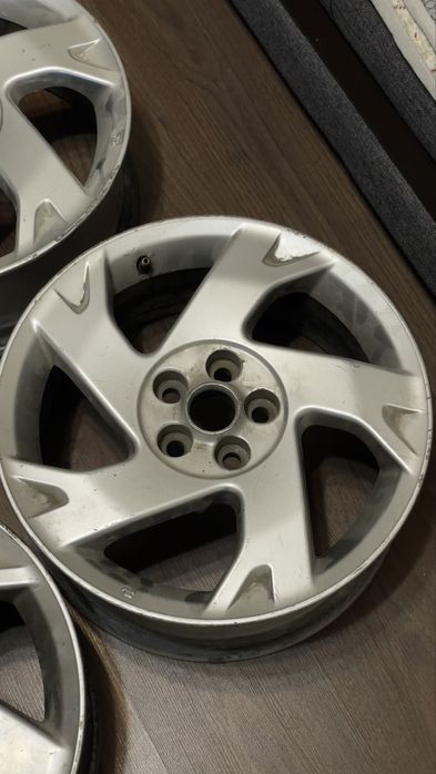 5x100 r16 made in canada