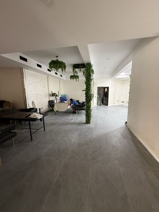 Arenda restoranga joy berladi 300 kv