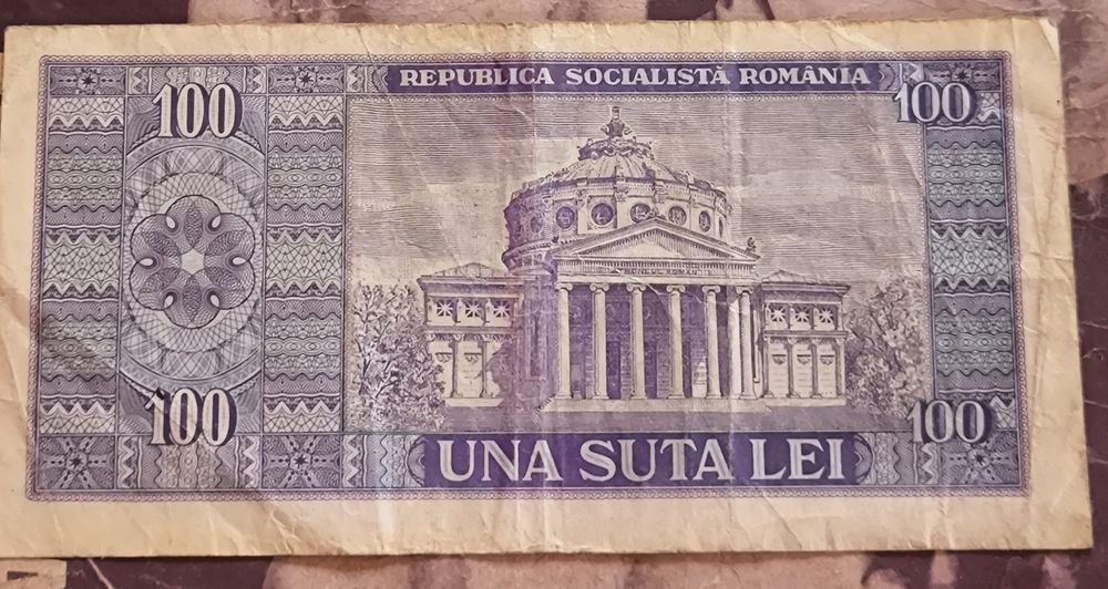 Vând bancnotă un sută lei