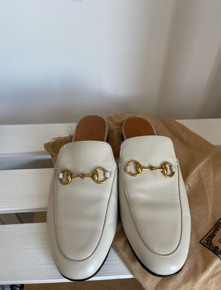 Gucci оригинални бели обувки чехли размер 36