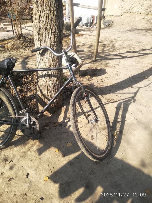 Ural veloseped aybi bitta kamiri qogan joyi yahshi