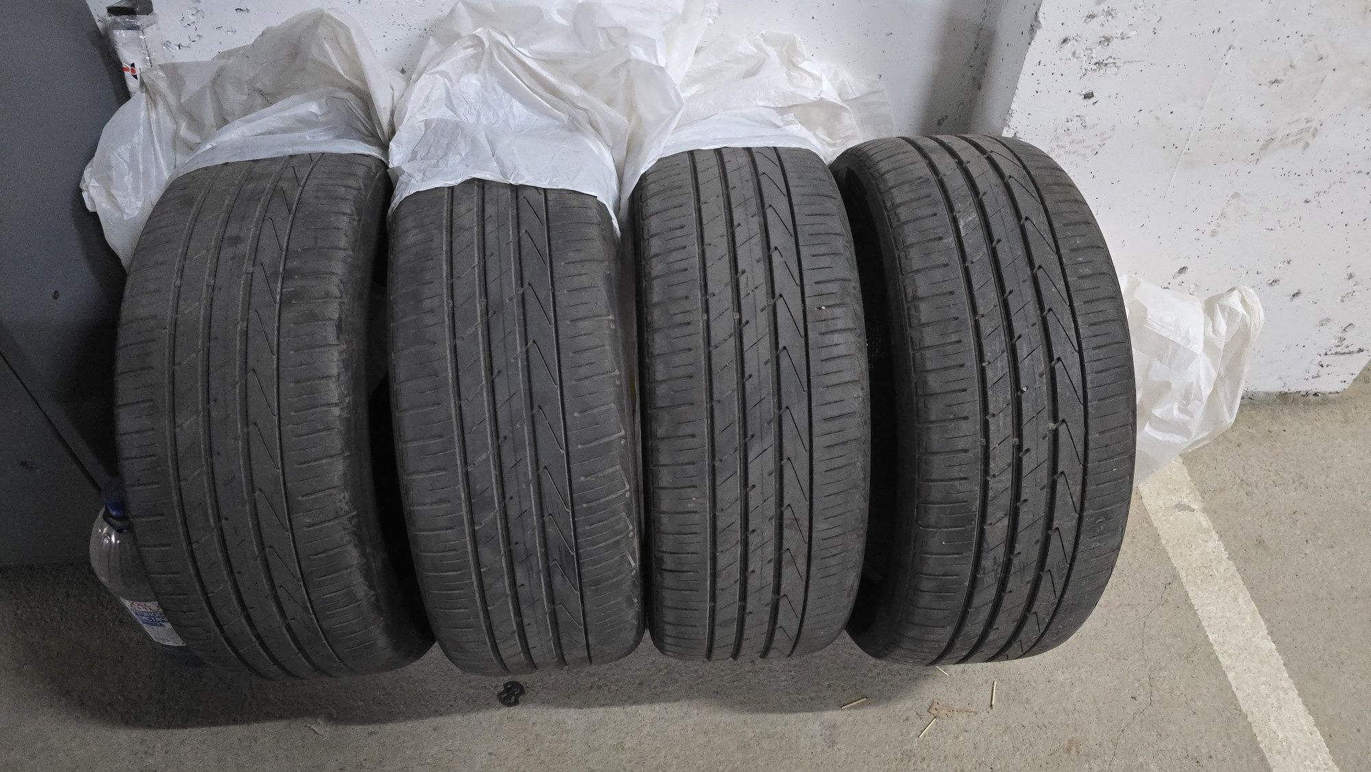 Летни гуми - Hankook Ventus S1 Evo 2 SUV - 235/50/19 - SEAL