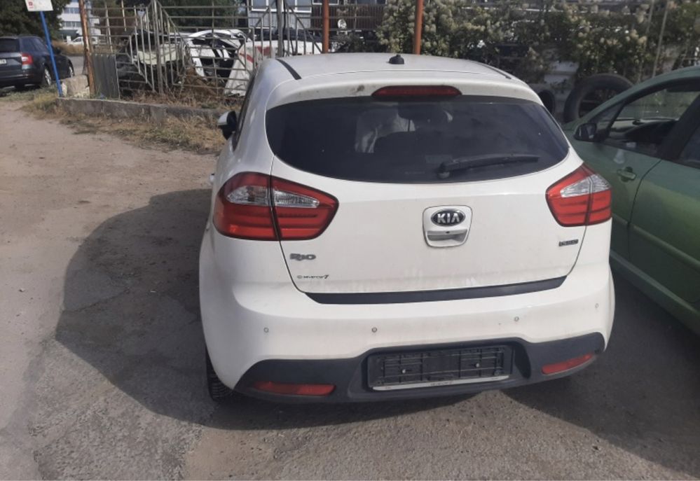 Kia rio 1.1CRDI на части