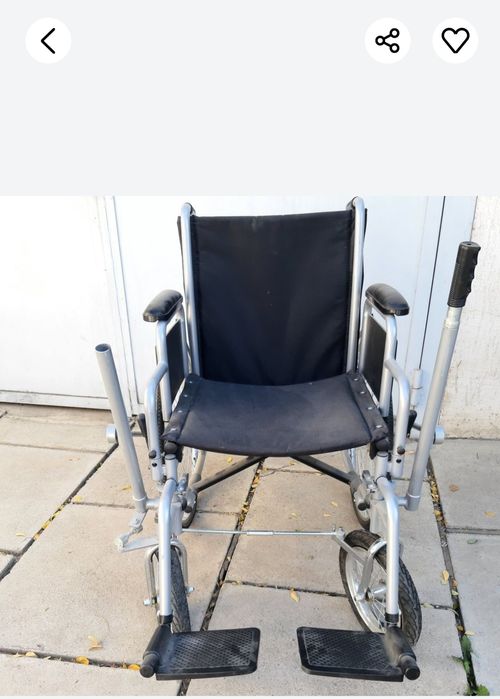 инвалидная коляска