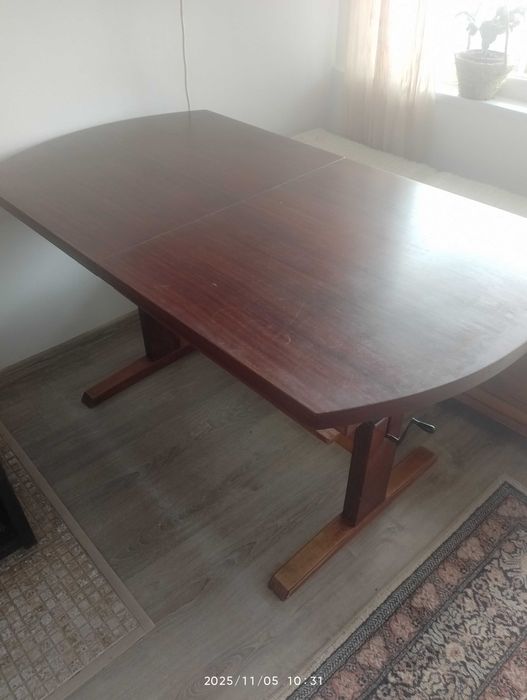 Разтегателна маса,с повдигателен механизъм +6 стола подарък