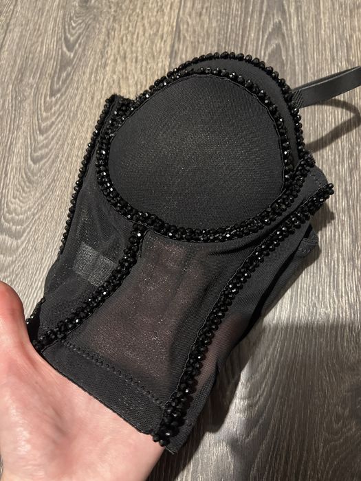 Черен блестящ корсет