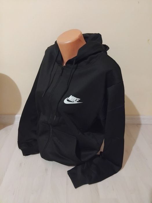 Ieftin! Bluza cu fermoar dama Nike.