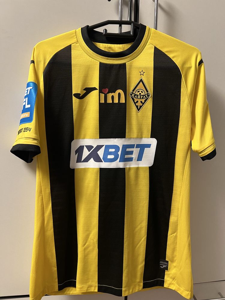 Продаю форму кайрата от игрока Мрынского