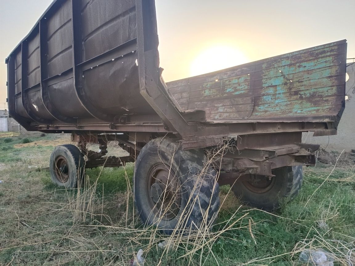 Продам тракторный прицеп