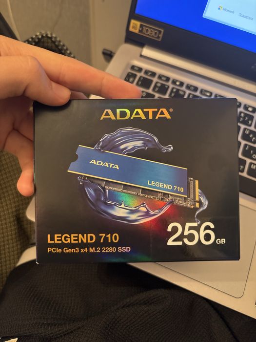 SSD накопитель новый с гарантией на 3 года