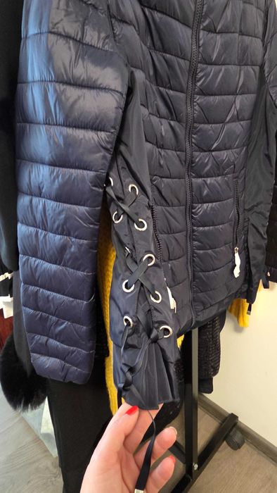 Тъмносиньо дамско яке