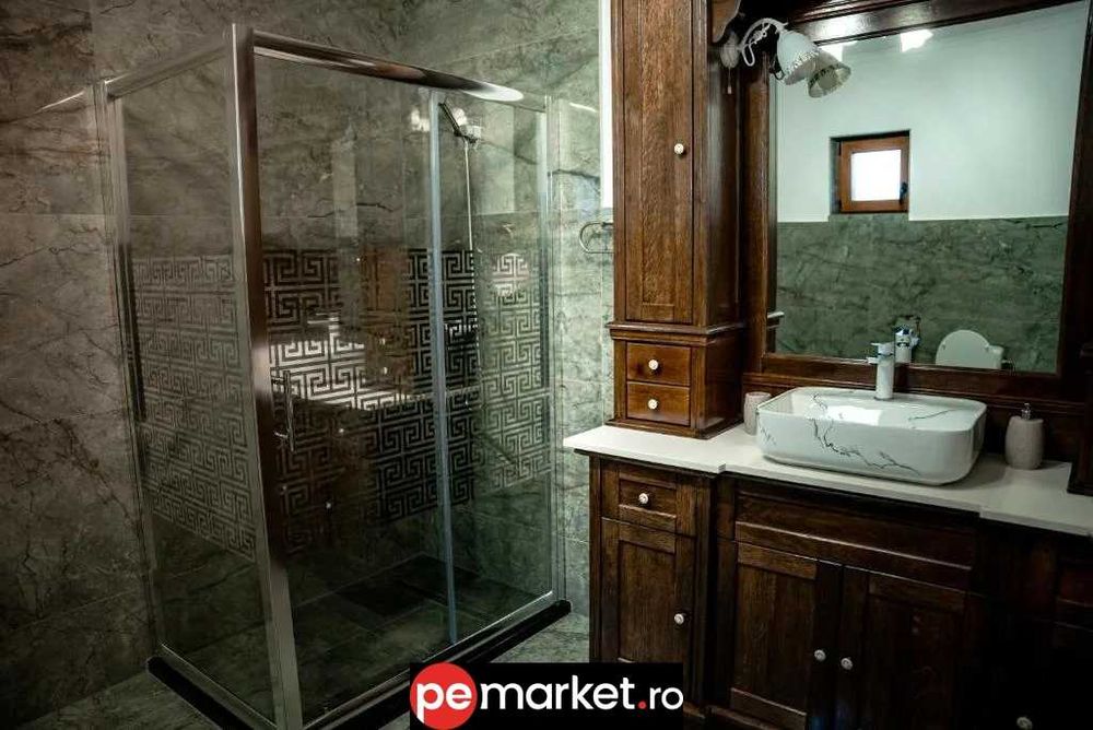 Cameră de familie cu balcon