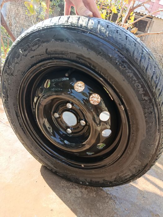 Продам 4 диска и 4 балона NEXEN 14размер