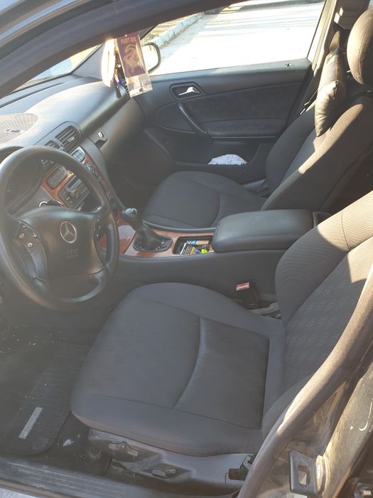 Мерцедес c2000 ku.136kn